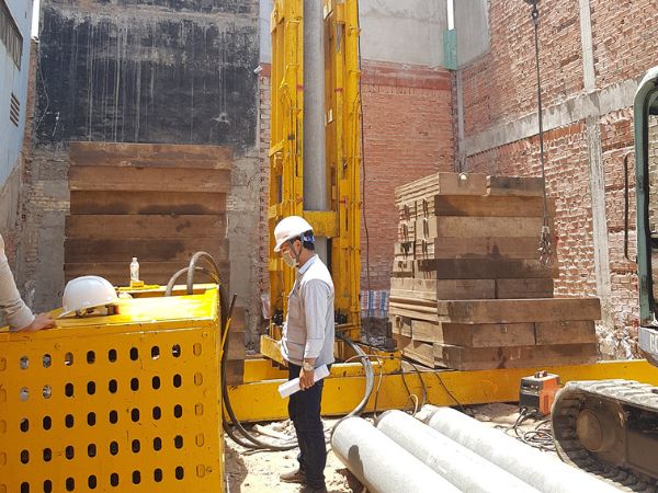 Công ty TNHH TVXD & TM Việt Nhật